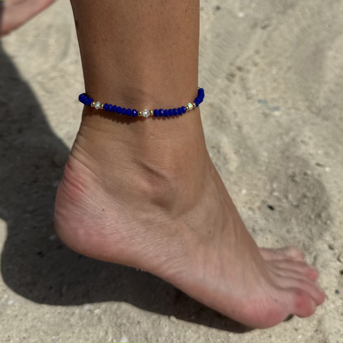 Midnight Spark Anklet – Bold Simplicity on a Stretch