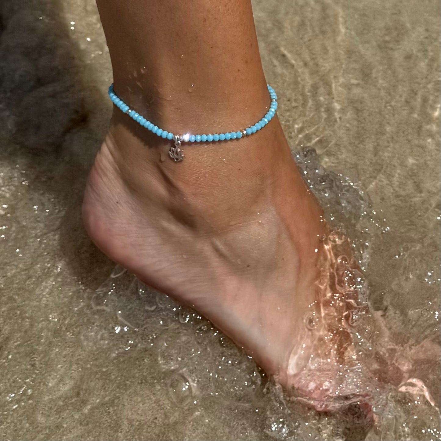 Blue Lotus Anklet – Serenity in Every Step