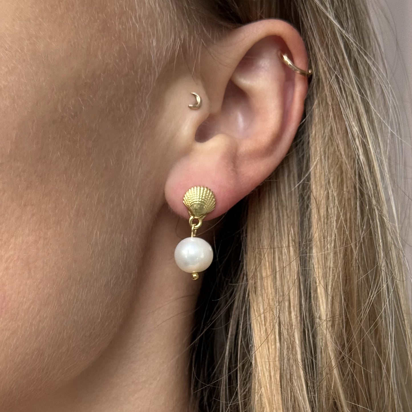 Seashell & Pearl Earrings – Ocean Elegance